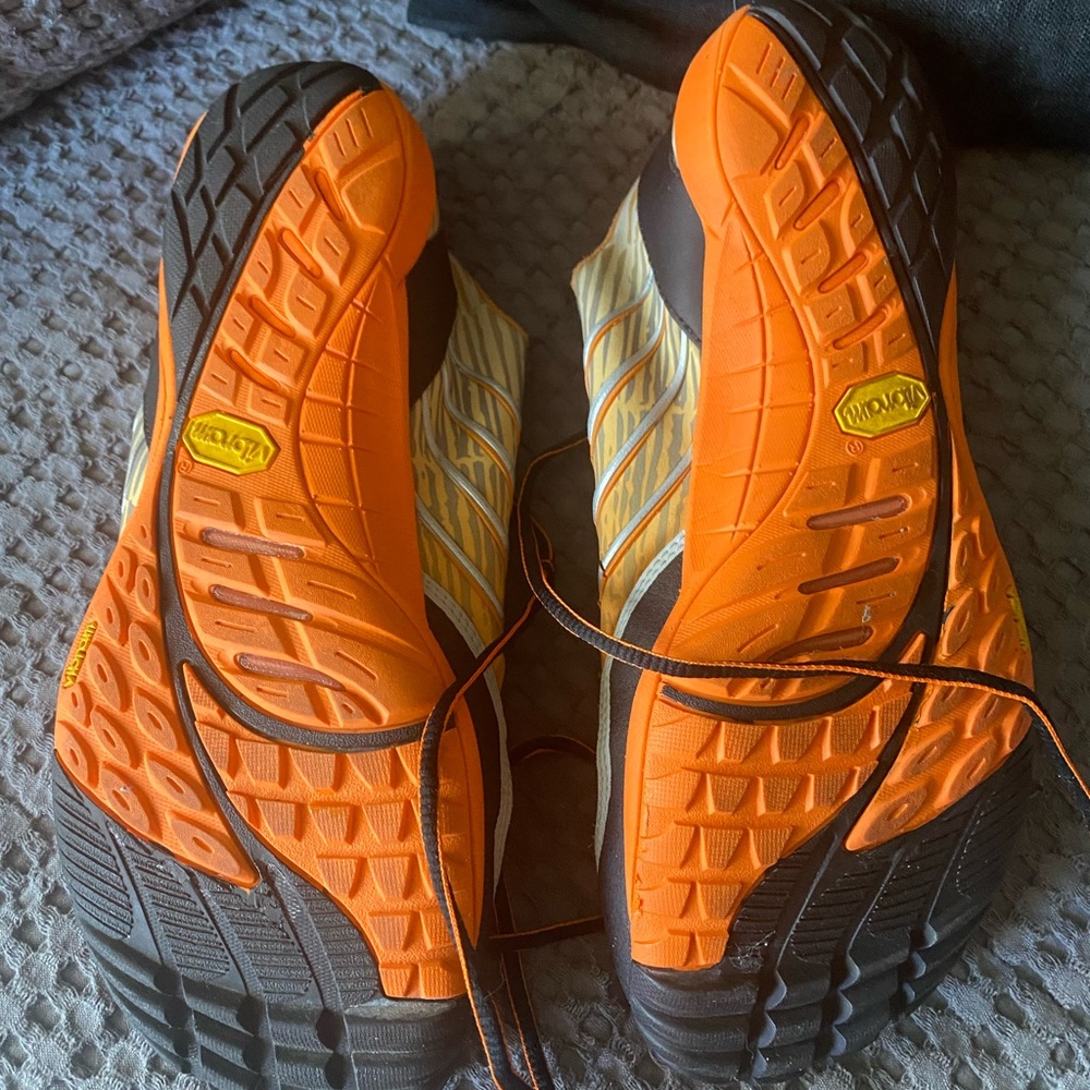 Merrell Men's Barefoot Performance Trail Runners - Picture 2 of 3